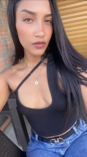 ORIANA ESCORT Y MASAJISTA.
