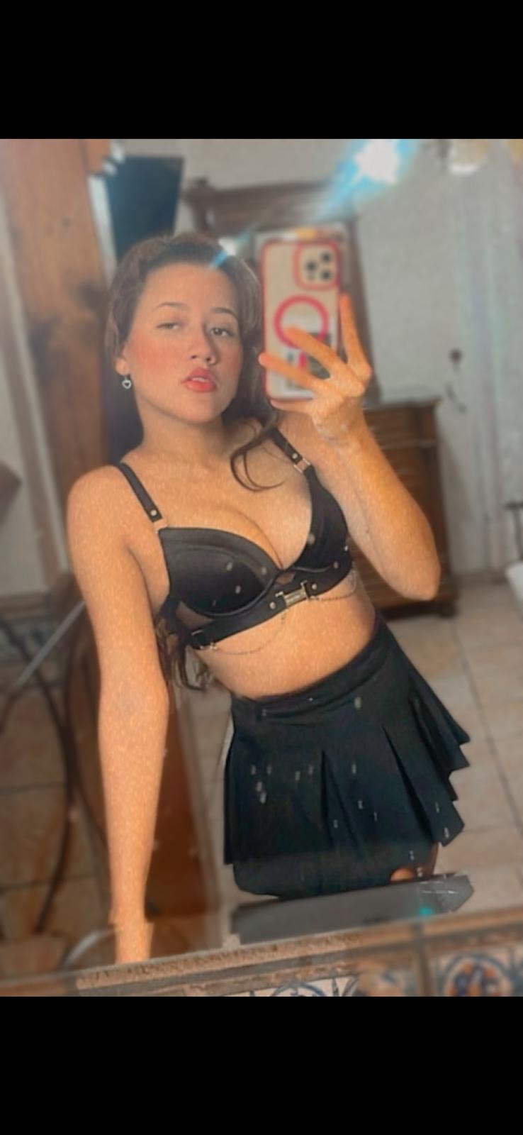 DAYANA ESCORT Y MASAJISTA
