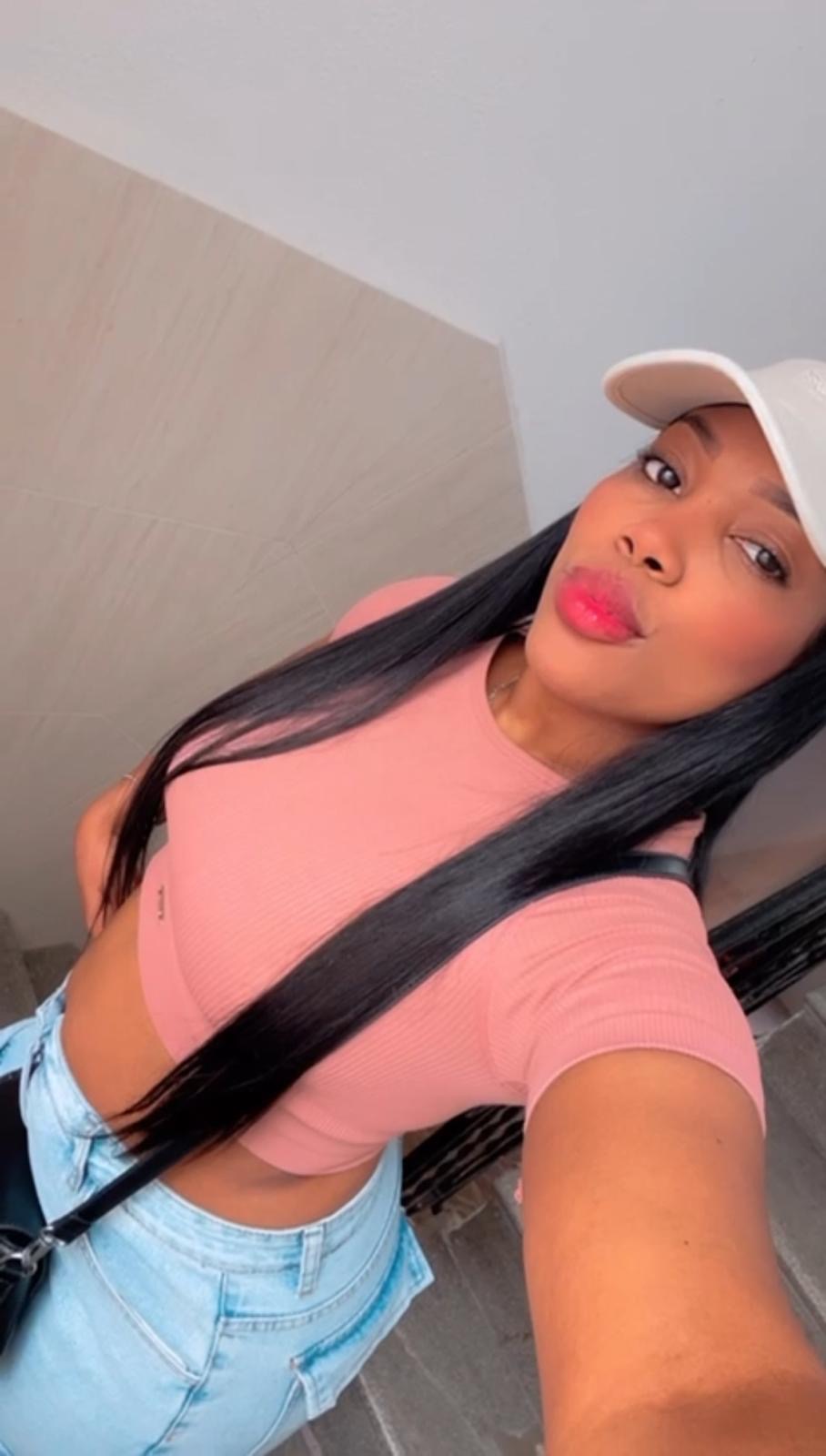 LUNA ESCORT Y MASAJISTA.