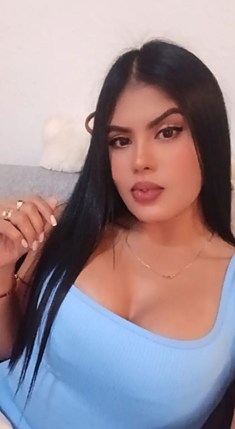 KARINA ESCORT Y MASAJISTA EN MOLINA DE SEGURA