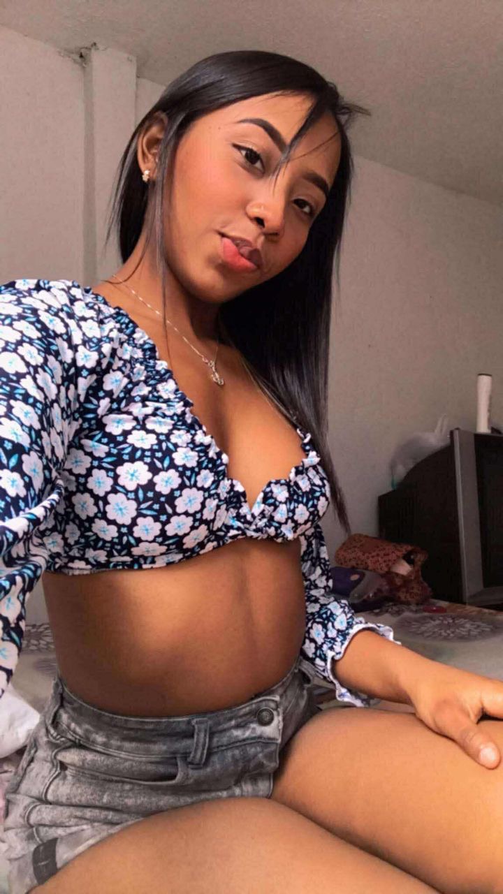 SOFIA ESCORT Y MASAJISTA